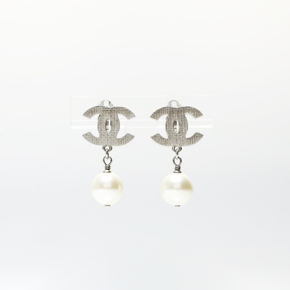 CHANEL Silver Pearl Logo Earrings